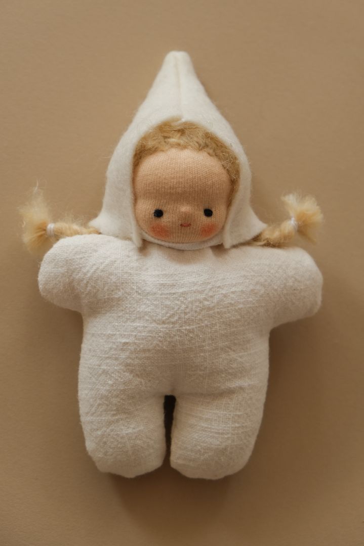 Waldorf Inspired Pocket Dolls